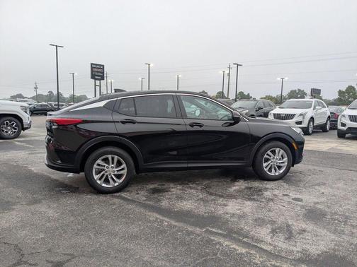 2025 Buick Envista Preferred FWD