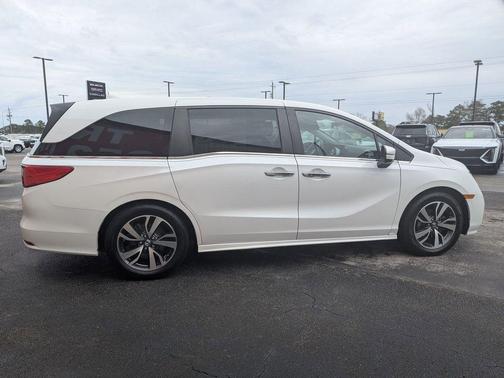 2022 Honda Odyssey Touring