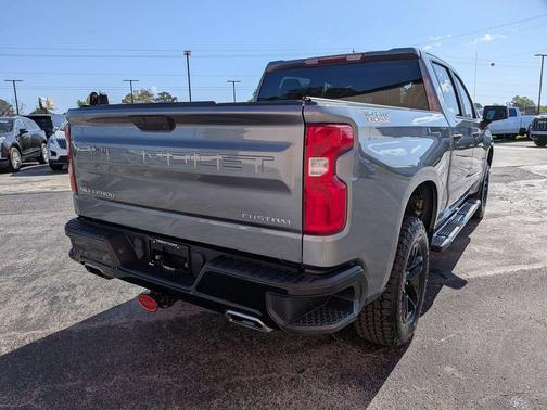 2020 Chevrolet Silverado 1500 Custom Trail Boss