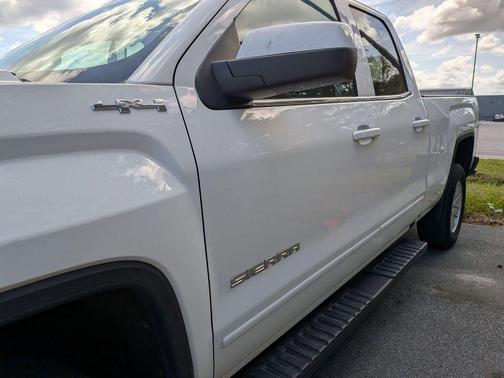 2018 GMC Sierra 1500 SLE