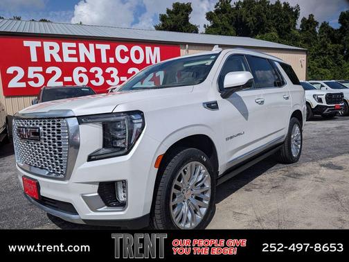 White Frost Tricoat 2023 GMC Yukon Denali