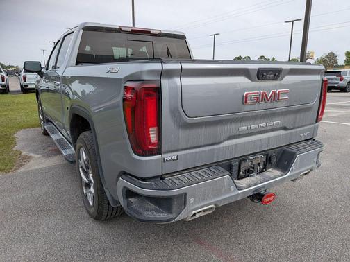 Sterling Metallic 2024 GMC Sierra 1500 SLT