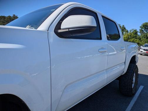 Super White 2017 Toyota Tacoma SR