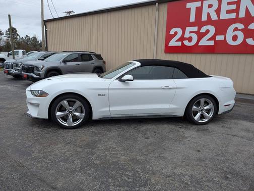 OXFORD WHITE 2019 Ford Mustang GT Premium