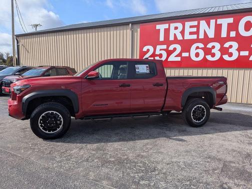 2024 Toyota Tacoma TRD Off Road