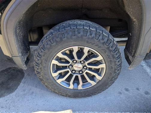 2021 GMC Sierra 1500 AT4