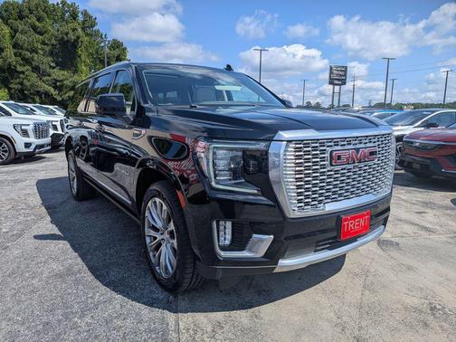Onyx Black 2023 GMC Yukon XL Denali