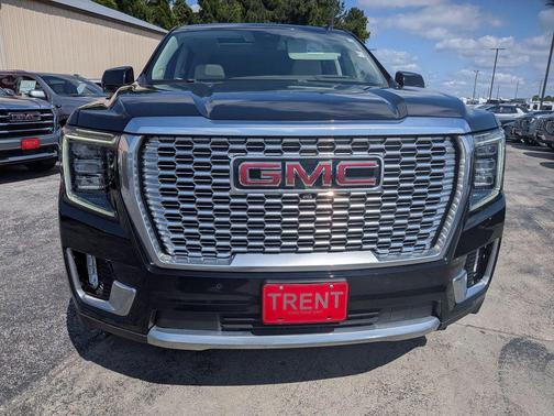 Onyx Black 2023 GMC Yukon XL Denali