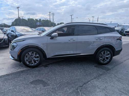 Wolf Gray 2023 Kia Sportage SX