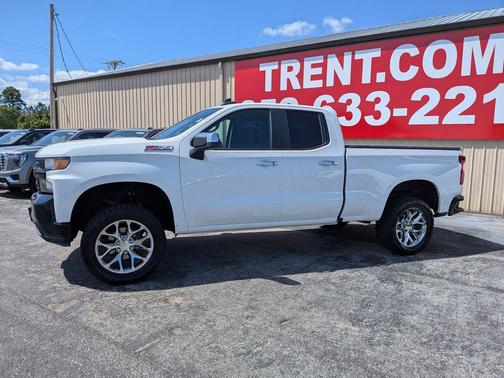Summit White 2019 Chevrolet Silverado 1500 Custom Trail Boss