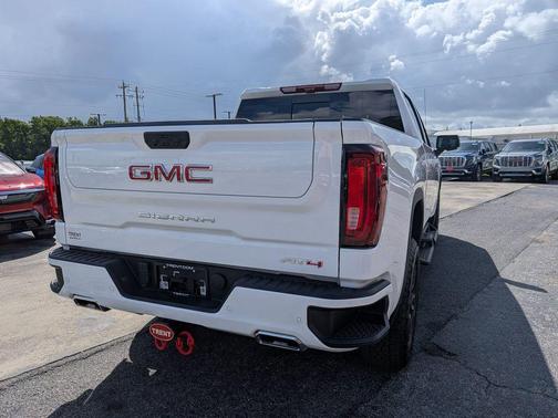 Summit White 2026 GMC Sierra 1500 AT4