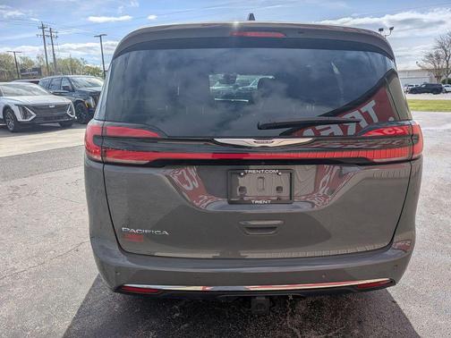 2025 Chrysler Pacifica L