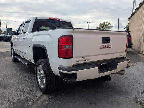 2016 GMC Sierra 2500 Denali
