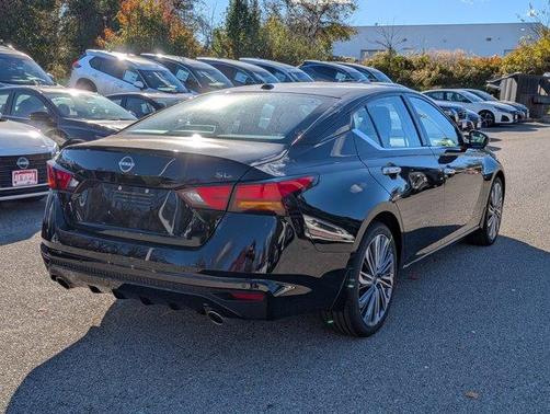 2025 Nissan Altima SL