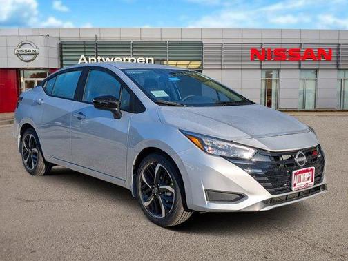 2025 Nissan Versa 1.6 SR