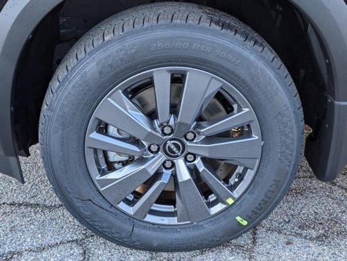 2025 Nissan Pathfinder S