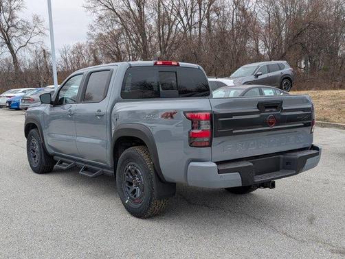 2025 Nissan Frontier PRO-4X