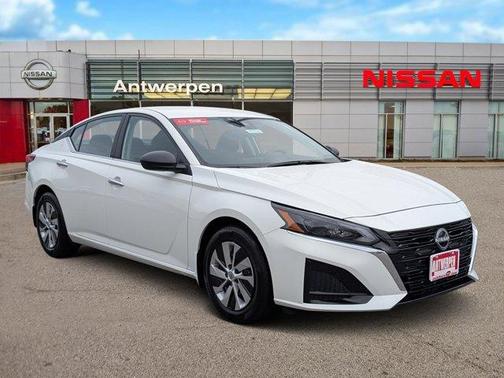 2025 Nissan Altima S