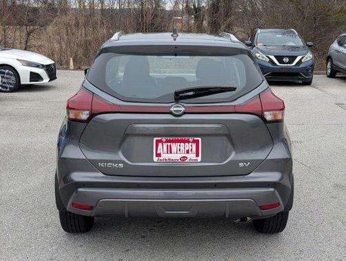 2023 Nissan Kicks SV