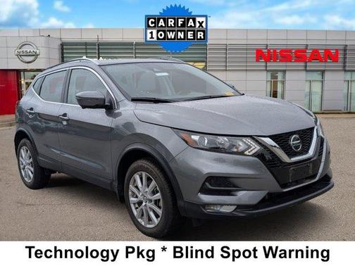 2022 Nissan Rogue Sport SV