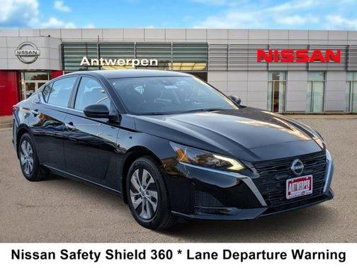 2025 Nissan Altima S