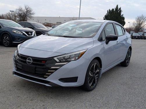 2025 Nissan Versa 1.6 SR