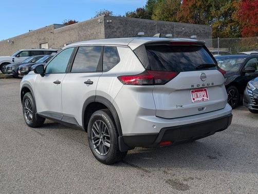 2025 Nissan Rogue S