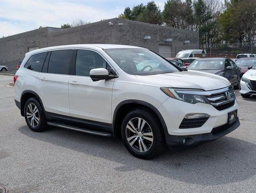 2017 Honda Pilot EX