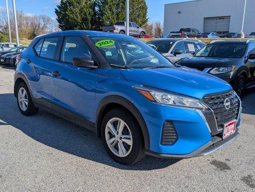 2024 Nissan Kicks S