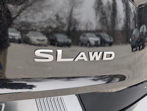 2025 Nissan Rogue SL