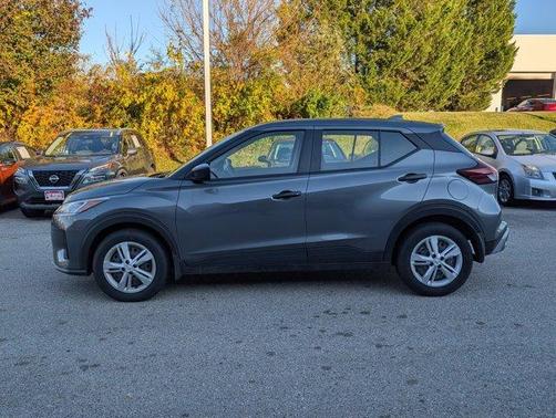 2024 Nissan Kicks S