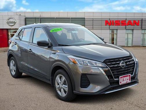 2024 Nissan Kicks S