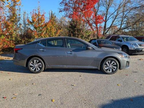 2025 Nissan Altima S