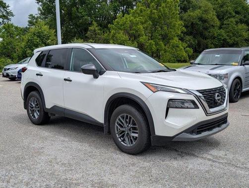 2022 Nissan Rogue S