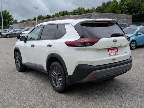2022 Nissan Rogue S