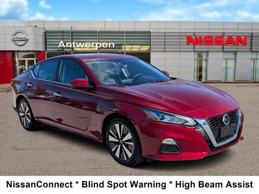 2022 Nissan Altima 2.5 SV