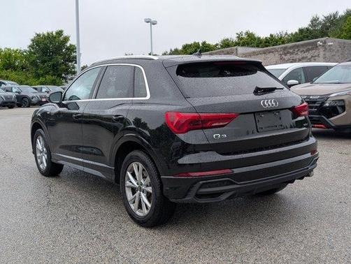 2024 Audi Q3 45 S line Premium