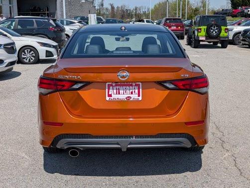 2022 Nissan Sentra SR