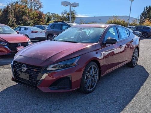 2024 Nissan Altima 2.0 SR