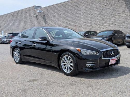 2015 INFINITI Q50 Hybrid Premium