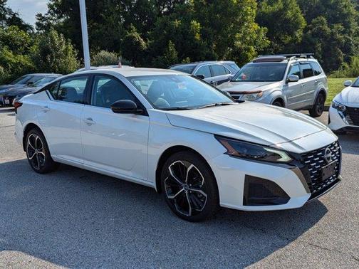 2024 Nissan Altima 2.5 SR