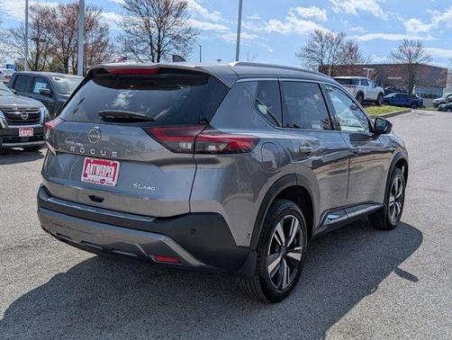 2023 Nissan Rogue SL