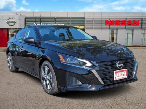 2025 Nissan Altima S