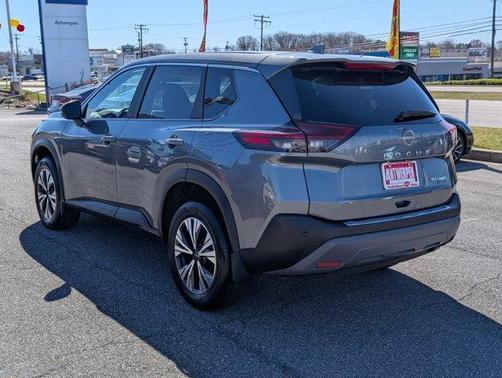 2022 Nissan Rogue SV