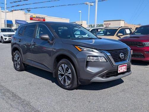 2022 Nissan Rogue SV