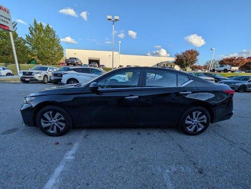 2025 Nissan Altima S