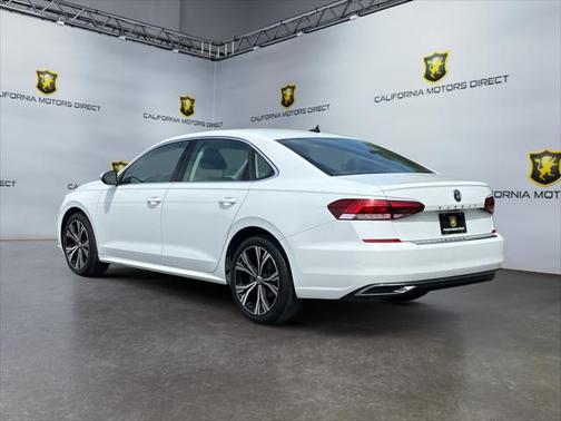 2022 Volkswagen Passat 2.0T SE