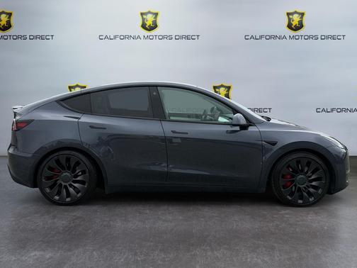 Gray 2022 Tesla Model Y Performance Dual Motor All-Wheel Drive