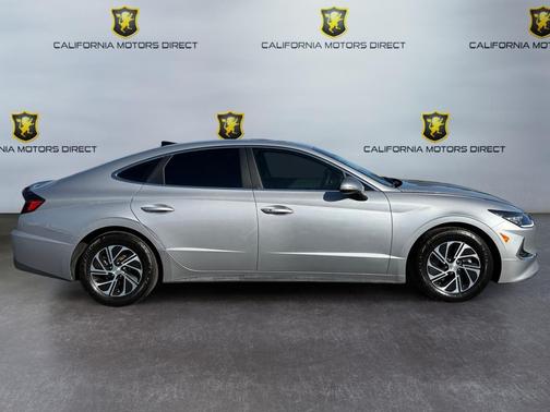 2023 Hyundai SONATA Hybrid Base
