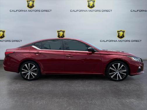 2021 Nissan Altima SR FWD